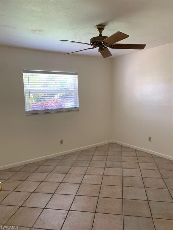 595 101st Ave N, Naples, FL 34108-6