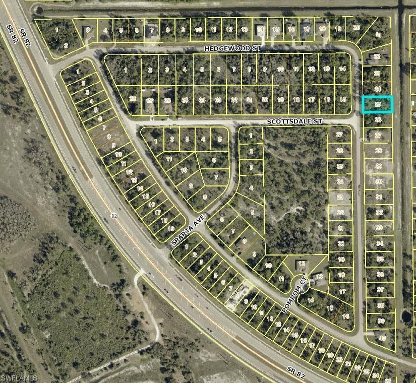449 Hedgewood St, Lehigh Acres, FL 33974-4