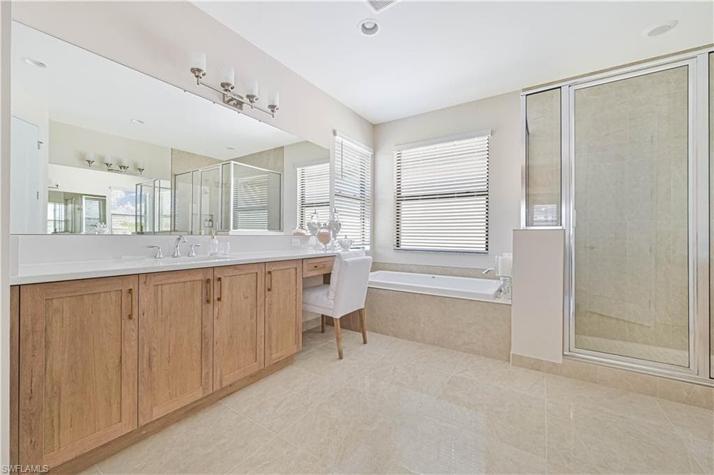12685 Caballo Ct, Estero, FL 33928-22