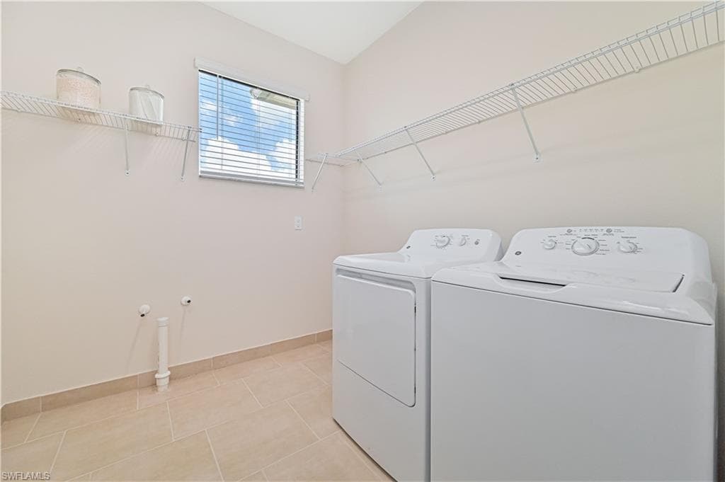 12685 Caballo Ct, Estero, FL 33928-32