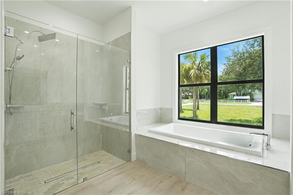 3459 18th Ave SE, Naples, FL 34117-29