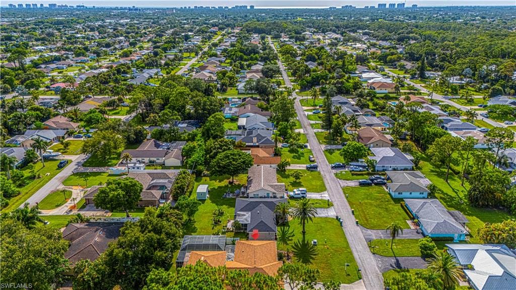 244 Erie Dr, Naples, FL 34110-4