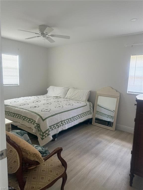 3530 Santiago Way, Naples, FL 34105-12