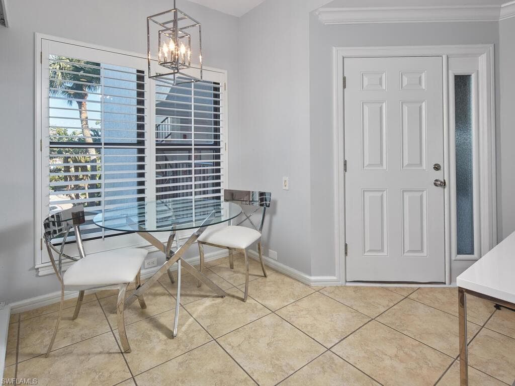 324 La Peninsula Blvd 324, Naples, FL 34113-11