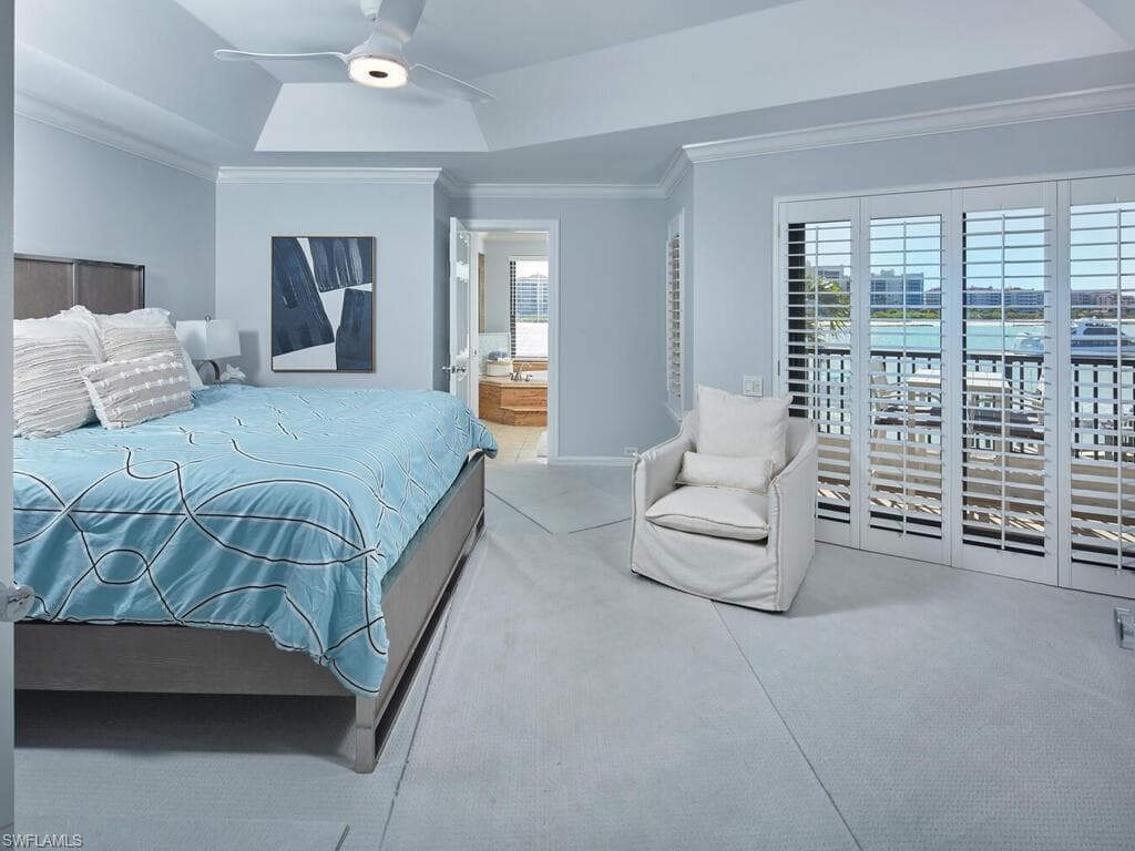324 La Peninsula Blvd 324, Naples, FL 34113-13