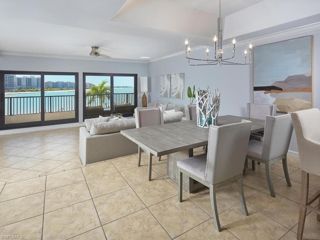 324 La Peninsula Blvd 324, Naples, FL 34113-5