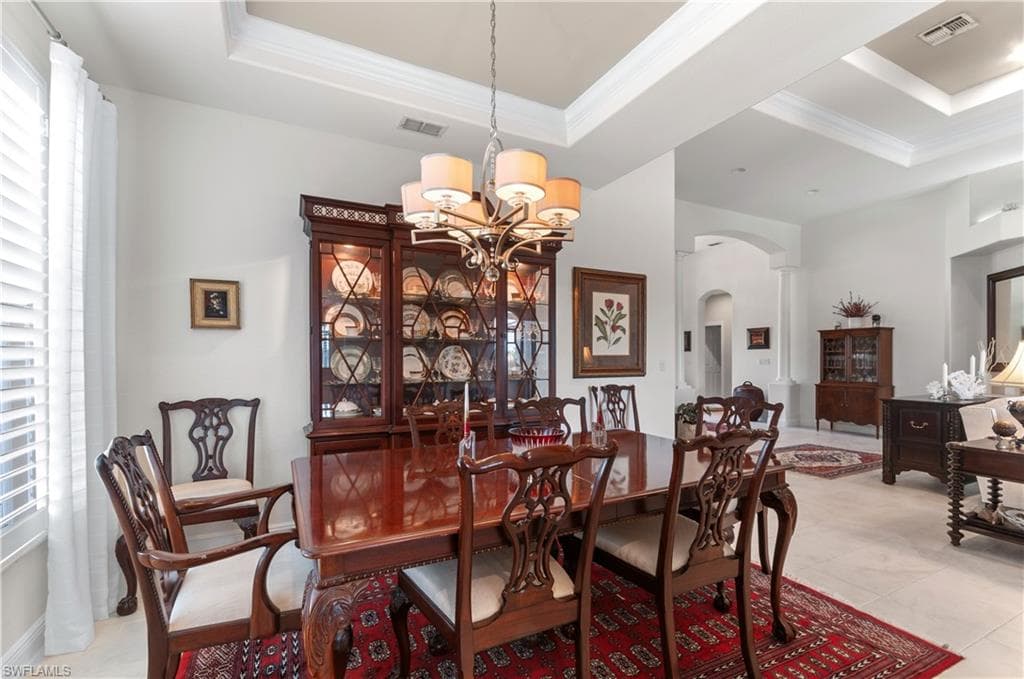 4919 Cerromar Dr, Naples, FL 34112-14