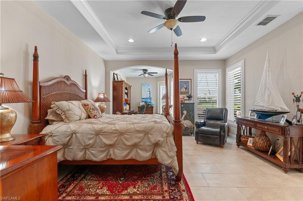 4919 Cerromar Dr, Naples, FL 34112-23