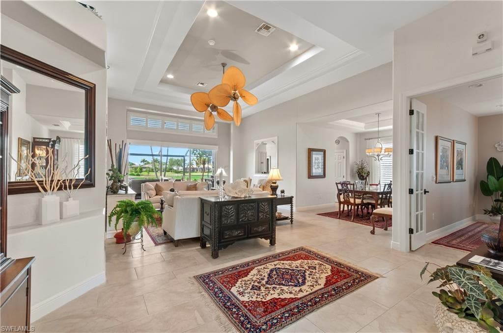 4919 Cerromar Dr, Naples, FL 34112-4