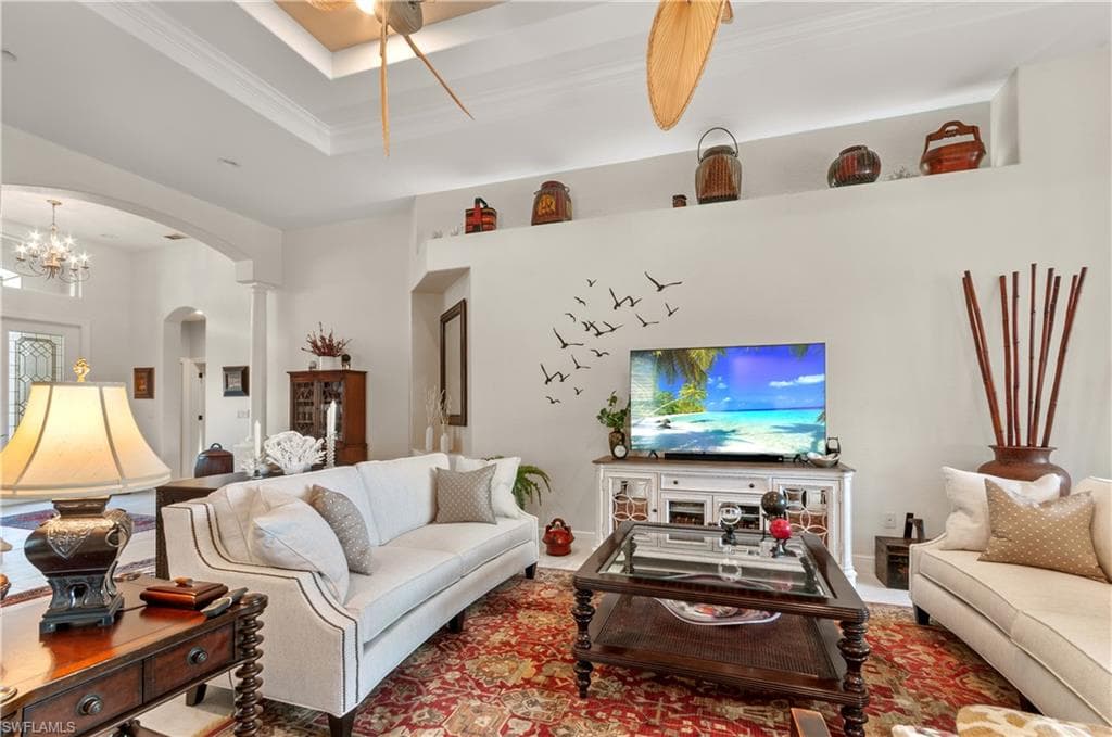 4919 Cerromar Dr, Naples, FL 34112-7