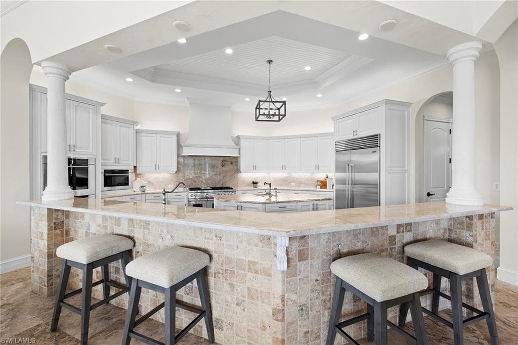 6511 Highcroft Dr, Naples, FL 34119-20