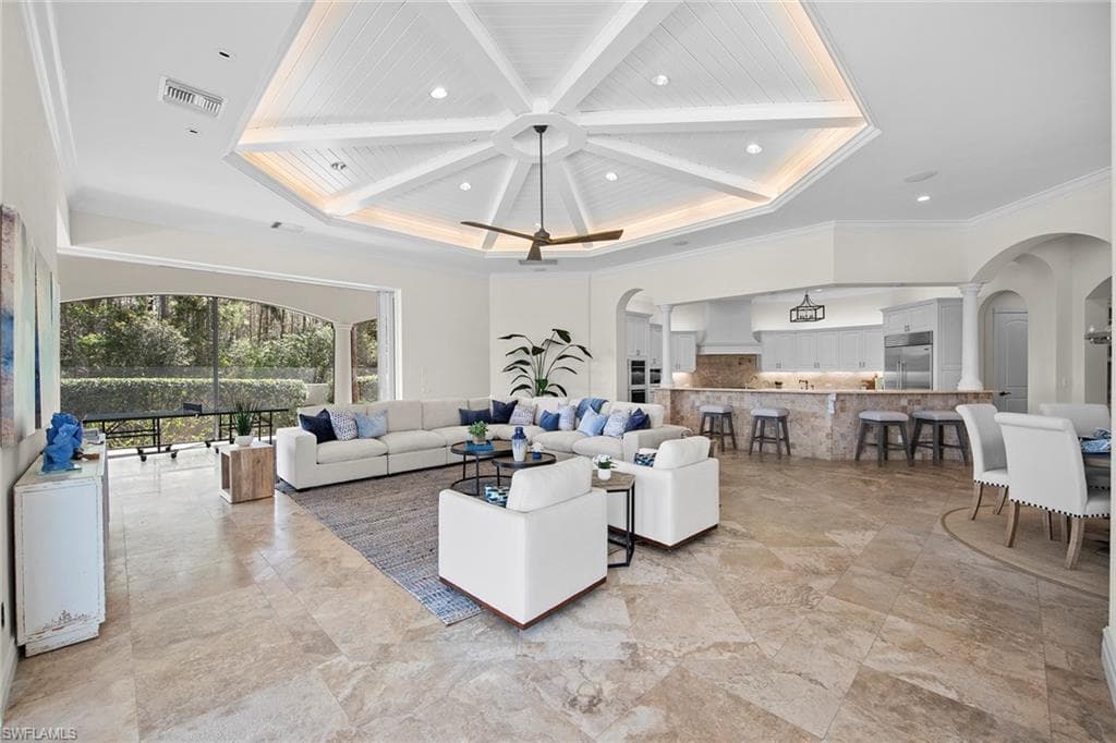 6511 Highcroft Dr, Naples, FL 34119-28