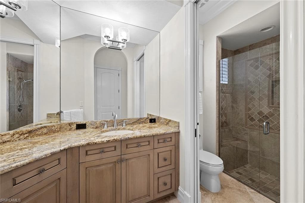 6511 Highcroft Dr, Naples, FL 34119-34