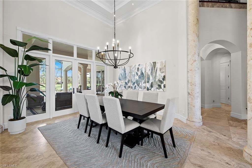 6511 Highcroft Dr, Naples, FL 34119-8