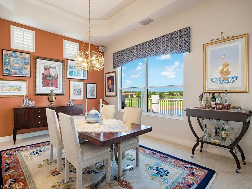 530 Avellino Isles Cir 7-301, Naples, FL 34119-13