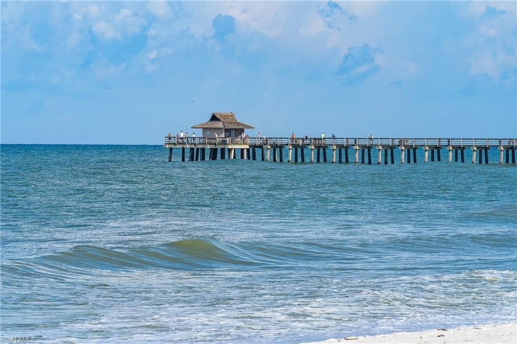 530 Avellino Isles Cir 7-301, Naples, FL 34119-45