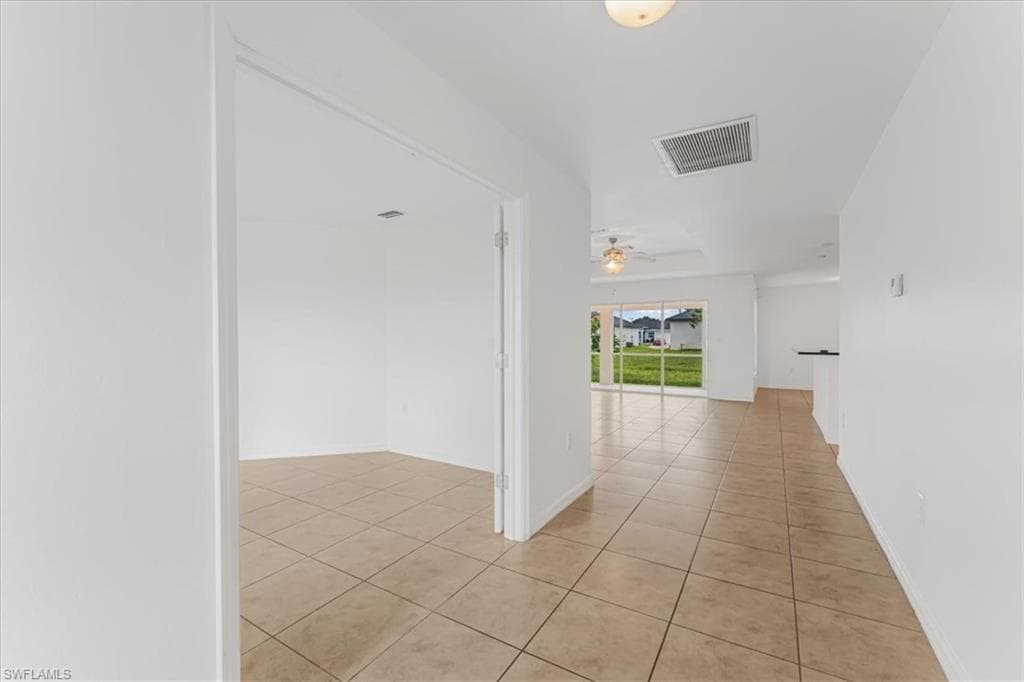 2607 24th St SW, Lehigh Acres, FL 33976-38