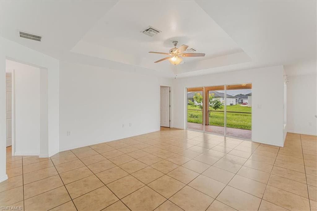 2607 24th St SW, Lehigh Acres, FL 33976-45