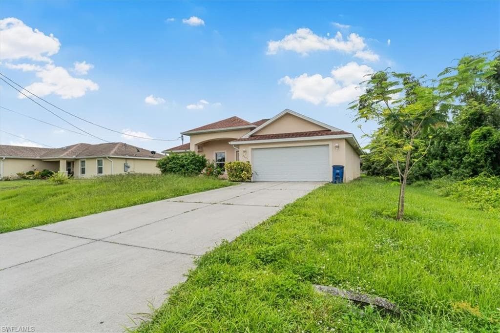 2607 24th St SW, Lehigh Acres, FL 33976-46