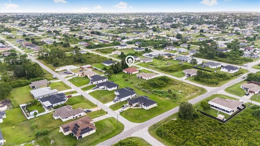 2607 24th St SW, Lehigh Acres, FL 33976-6
