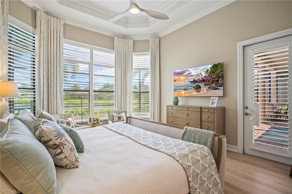6420 Costa Cir, Naples, FL 34113-22