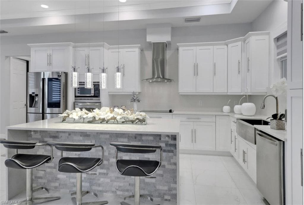 2394 45th Ave NE, Naples, FL 34120-10