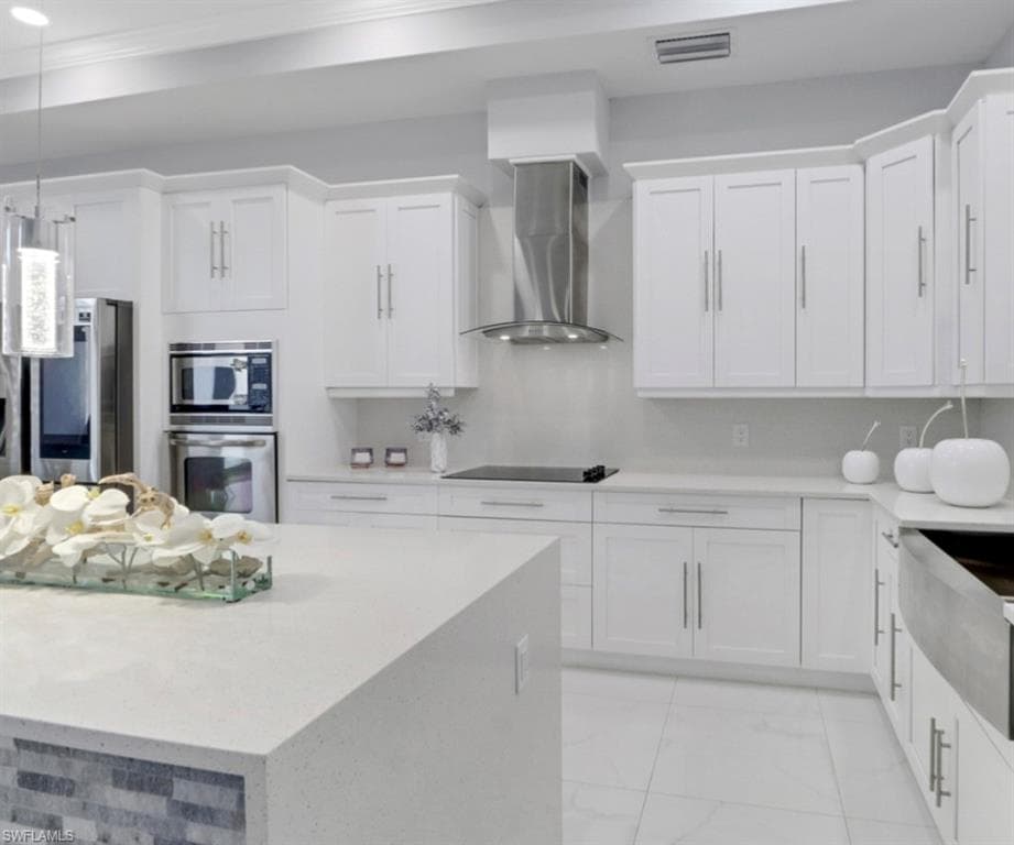 2394 45th Ave NE, Naples, FL 34120-11