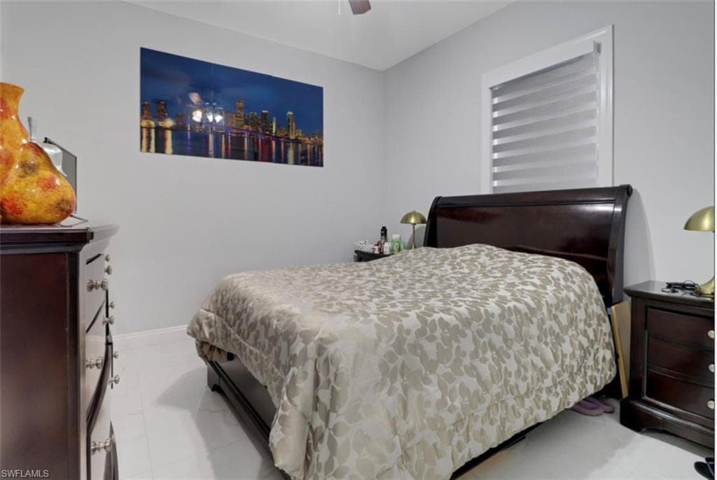 2394 45th Ave NE, Naples, FL 34120-17