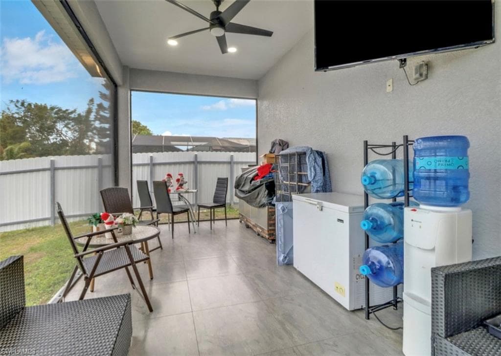 2394 45th Ave NE, Naples, FL 34120-19