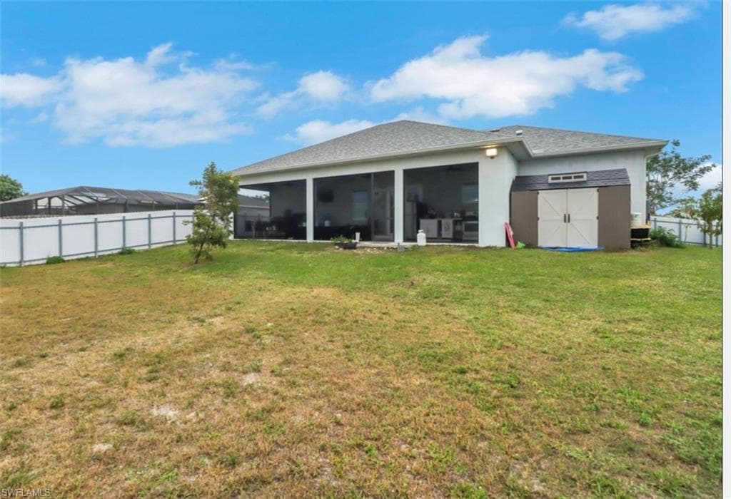 2394 45th Ave NE, Naples, FL 34120-21