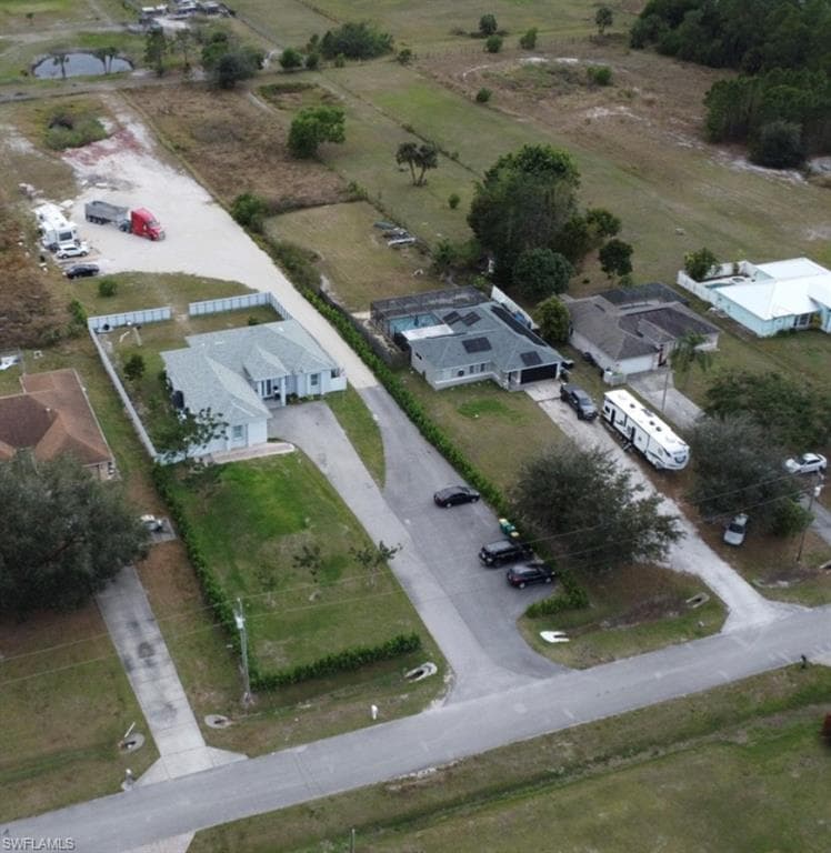 2394 45th Ave NE, Naples, FL 34120-26