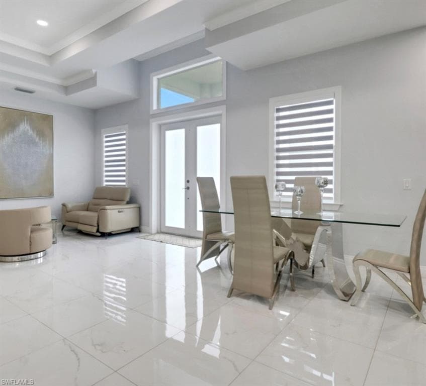 2394 45th Ave NE, Naples, FL 34120-4