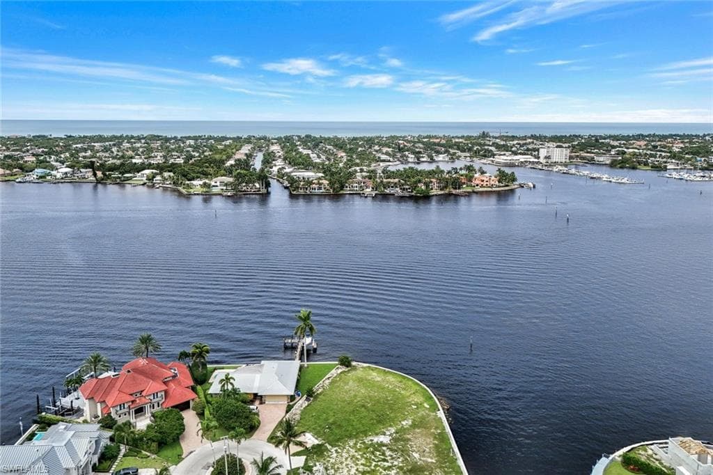 1303 Marlin Dr, Naples, FL 34102-9