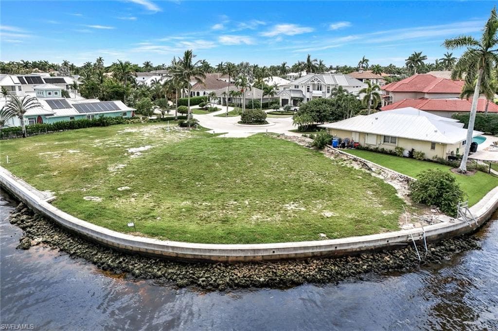 1303 Marlin Dr, Naples, FL 34102-5