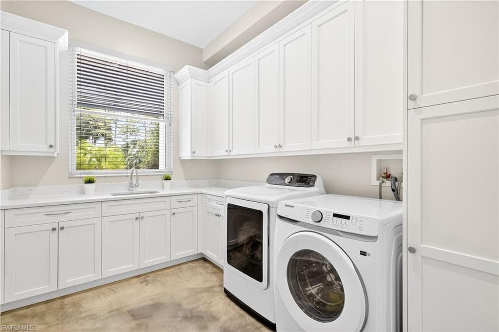 4391 1st Ave SW, Naples, FL 34119-35