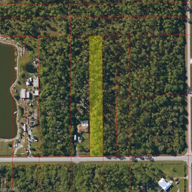 Desoto Blvd N, Naples, FL 34120-1