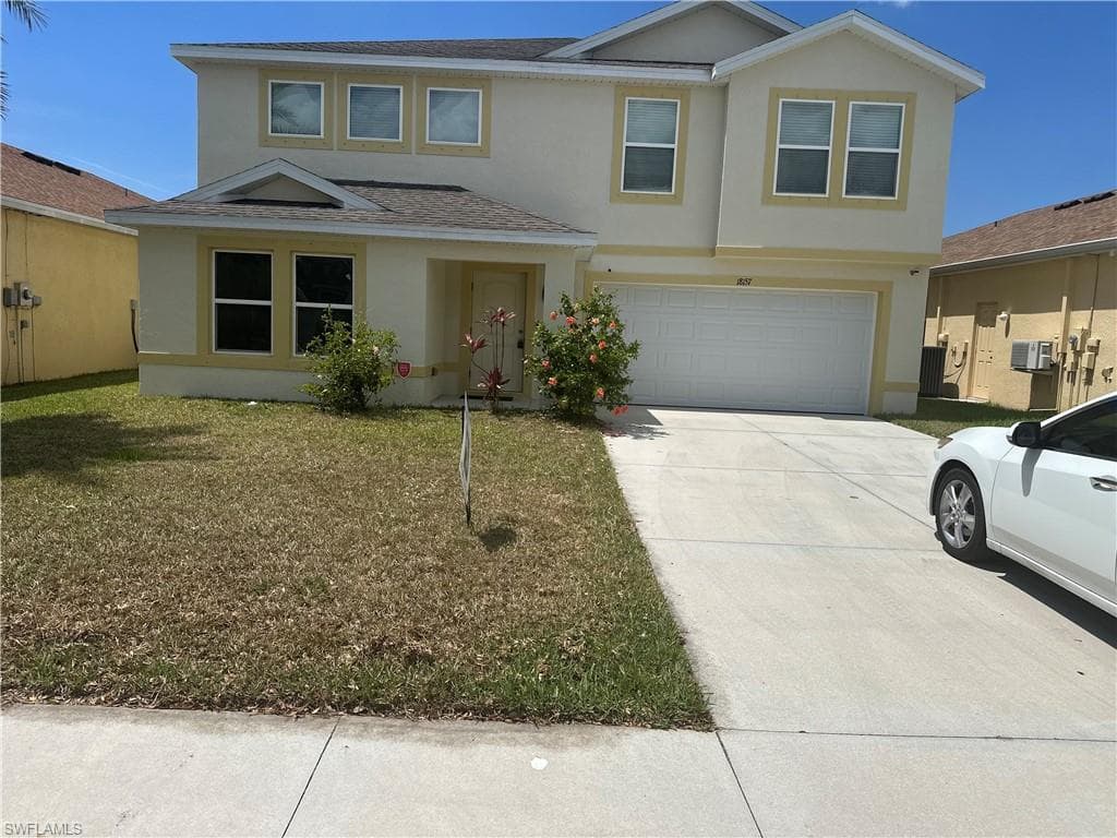 18157 Horizon View Blvd, Lehigh Acres, FL 33972-1
