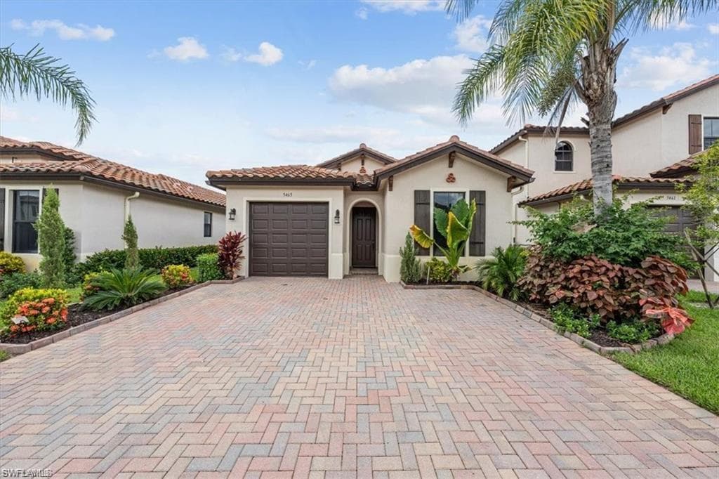 5465 Cameron Dr, Ave Maria, FL 34142-1