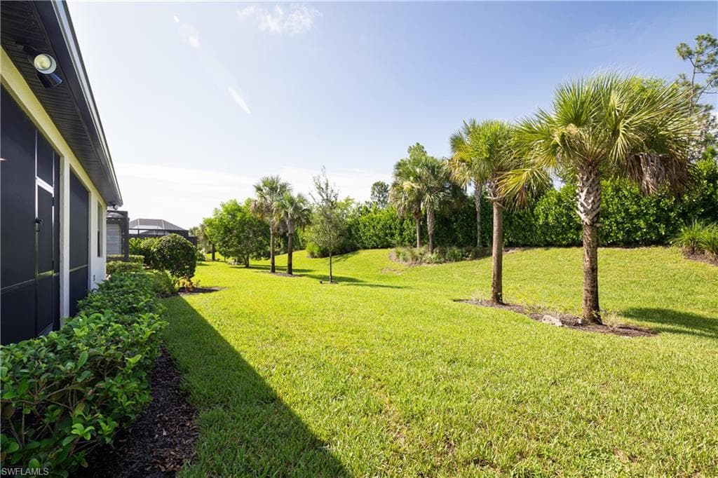6770 Pennyroyal Dr, Naples, FL 34114-21