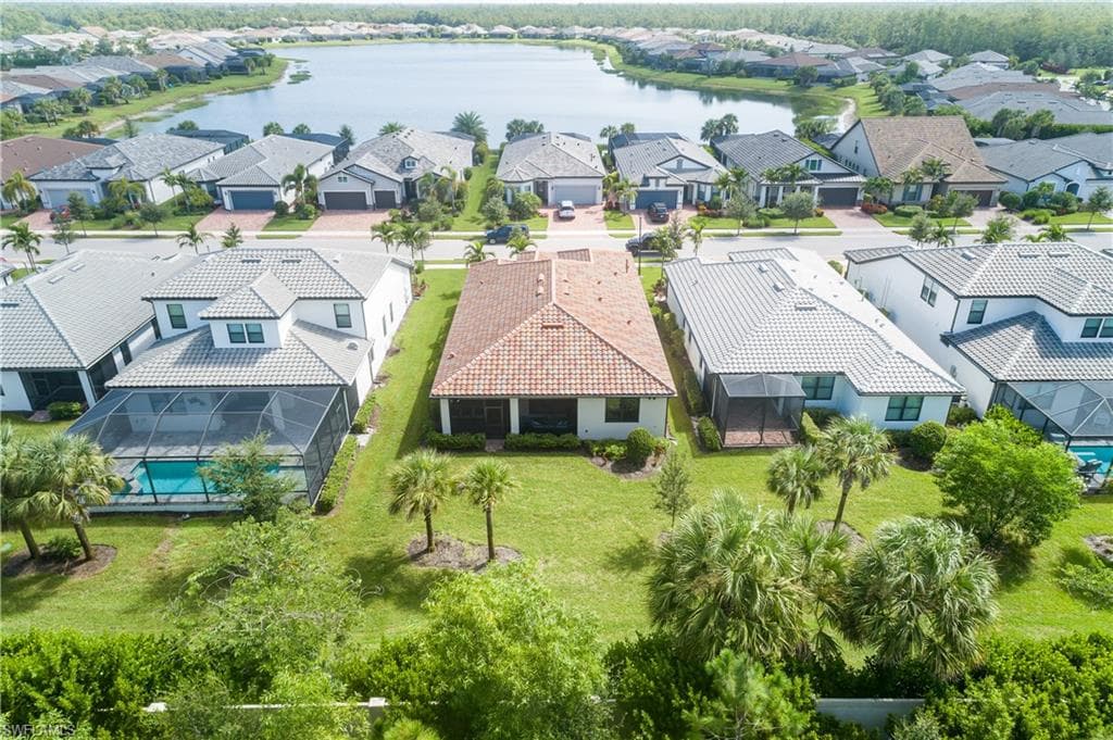 6770 Pennyroyal Dr, Naples, FL 34114-24