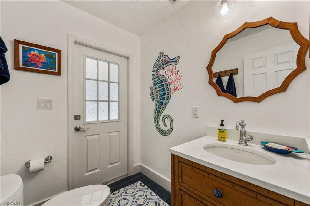 397 Edgemere Way N 11, Naples, FL 34105-33