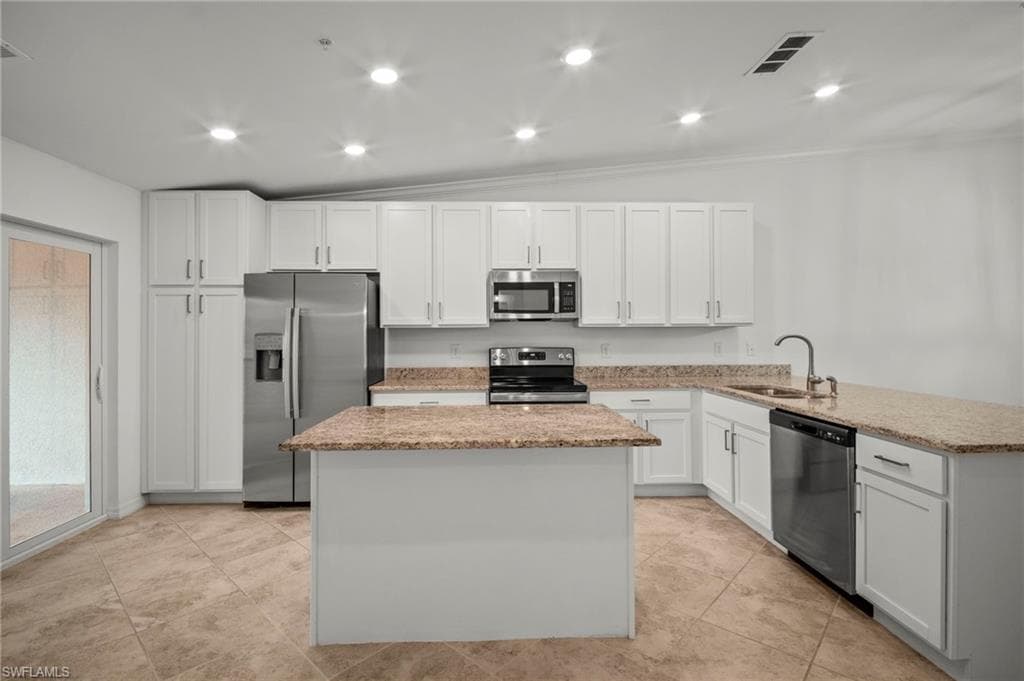 43051 Greenway Blvd 827, Punta Gorda, FL 33982-6
