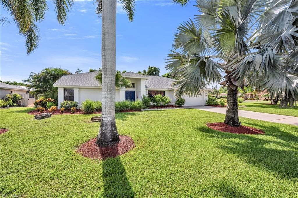 28200 Winthrop Cir, Bonita Springs, FL 34134-15