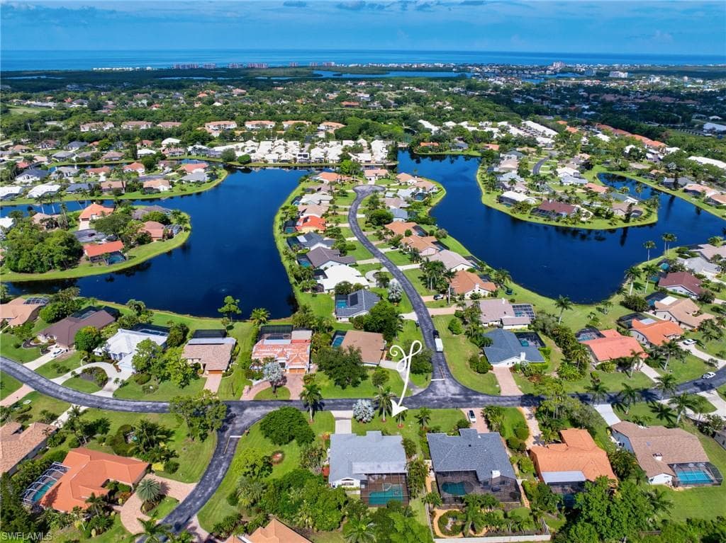 28200 Winthrop Cir, Bonita Springs, FL 34134-17