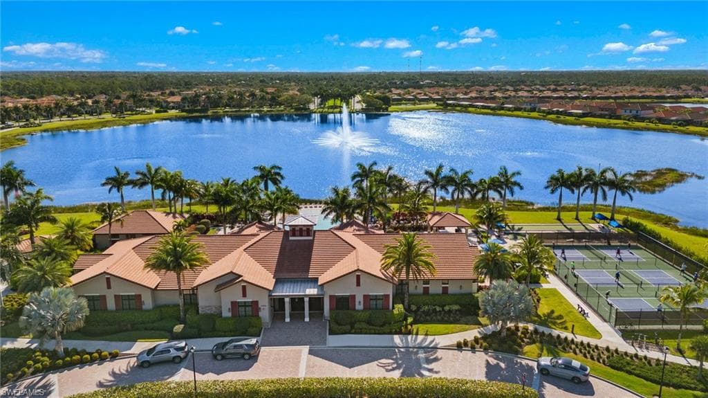 1591 Marton Ct, Naples, FL 34113-36