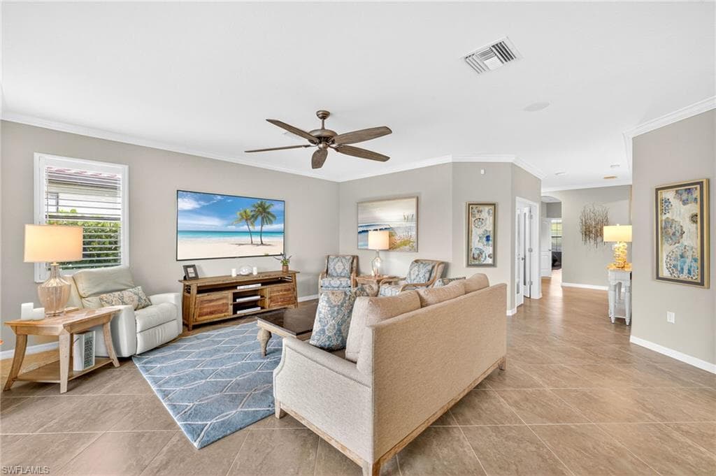 1591 Marton Ct, Naples, FL 34113-8