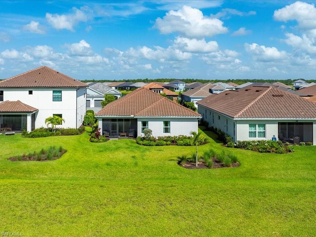 3980 Pegasus Way, Naples, FL 34120-22