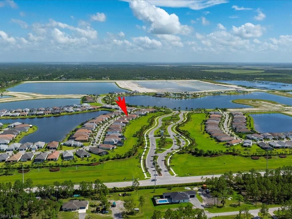3980 Pegasus Way, Naples, FL 34120-27