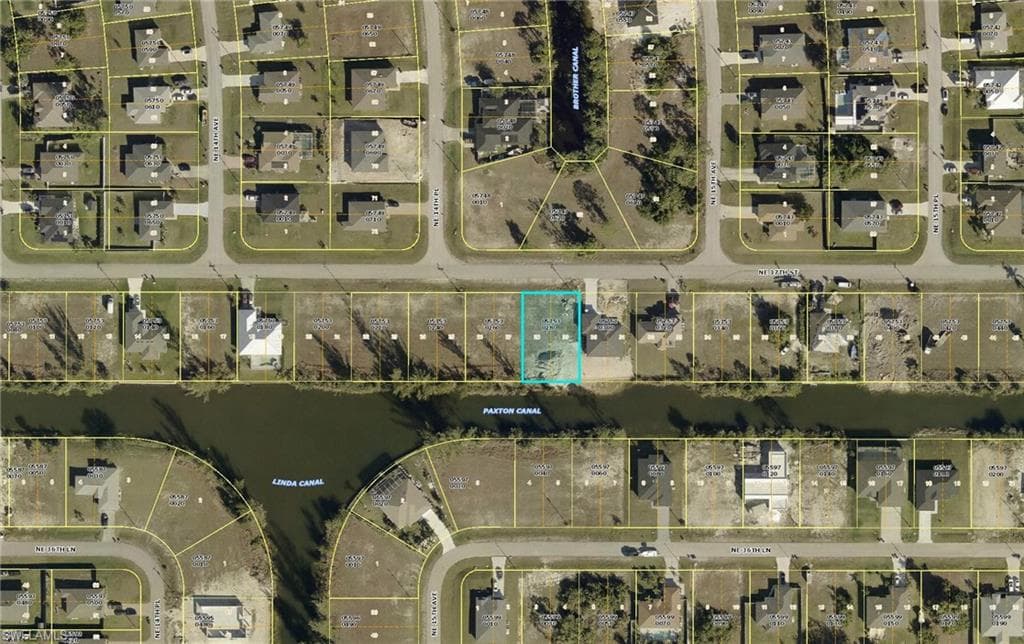 1420 37th St, Cape Coral, FL 33909-4