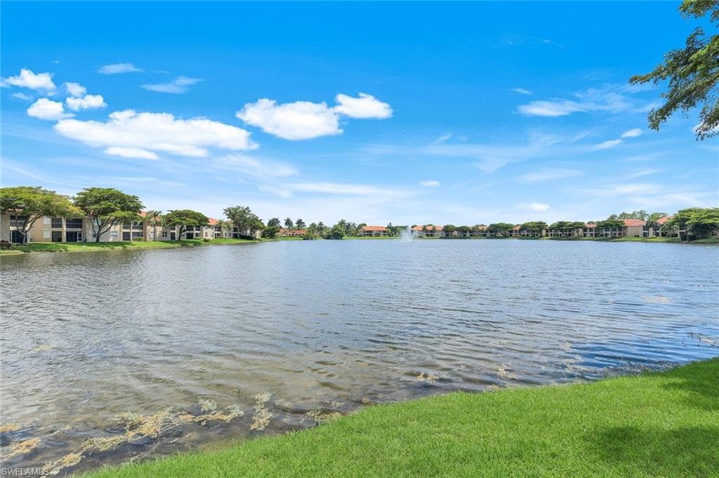 2440 Millcreek Ln 103, Naples, FL 34119-23